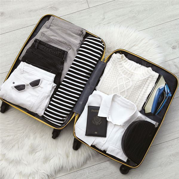 black-decker-fer-a-repasser-de-voyage-bxir1000e-1200057-3