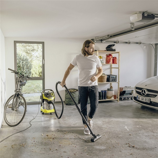 karcher-aspirateur-eau-et-poussiere-16283500-1262154-5