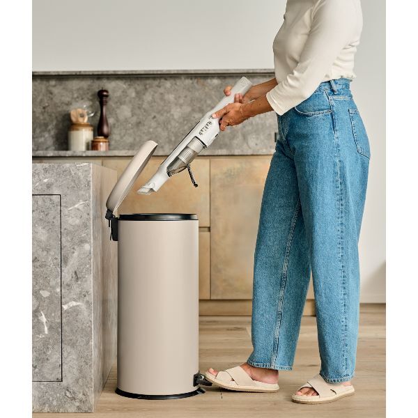 nilfisk-aspirateur-a-main-spotgrey-1276650-4