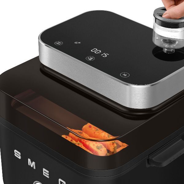 smeg-airfryer-7l-collezione-noir-mat-afc01blmeu-1279768-4
